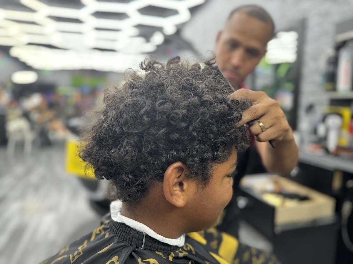 Kontrol Barber Shop - photo 3