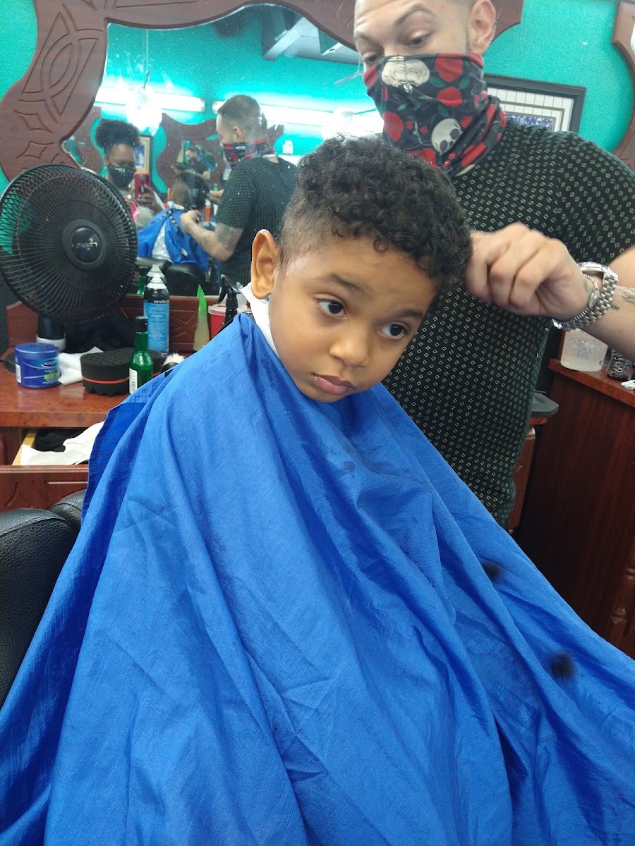 Kontrol Barber Shop - photo 7